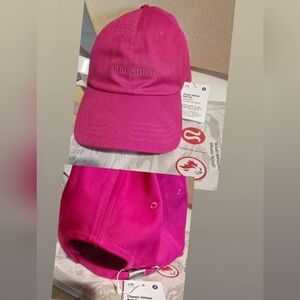 Lululemon Athletica Women's Fuchsia Hat